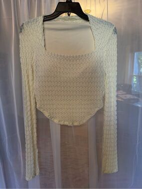 HALARA Cream Textured Square-Neck Cropped Top